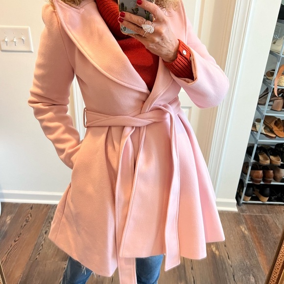 Jackets & Blazers - Barbiecore Pink Coat winter barbie flare peplum big collar pockets size small